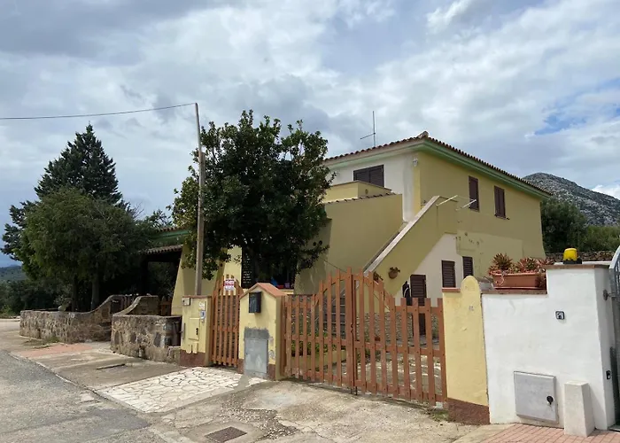 Zefiro Casa Appartement Orosei